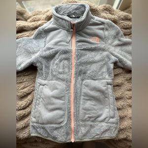 The North Face: long sleeve fleece